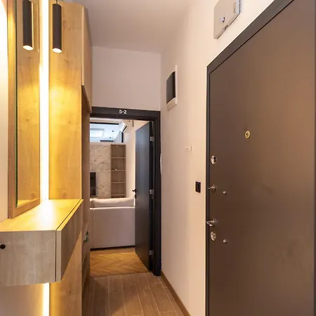 Brand New In Center, Steps To Metro, Ndk, Vitosha Boulevard Apartmán Sofie